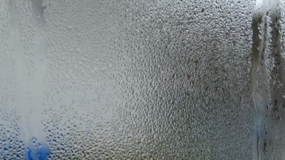 恒溫恒濕試驗(yàn)箱內(nèi)凝露現(xiàn)象是如何產(chǎn)生的？